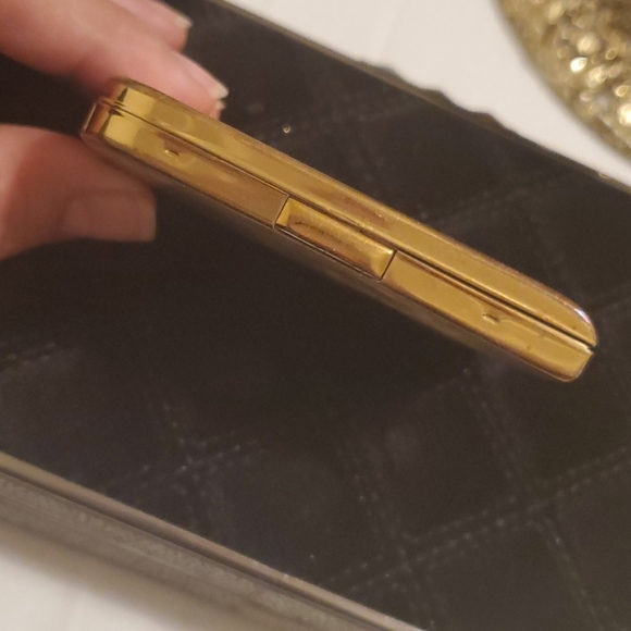 Vintage compact - Picture 2 of 8